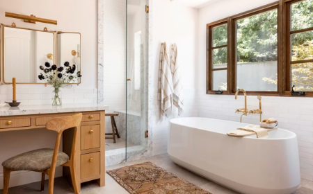 A Comprehensive Guide to Choosing an Orange County Home Photographer