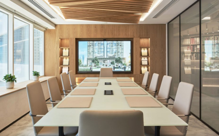 How to Choose the Best Office Furniture in Dubai for Productivity