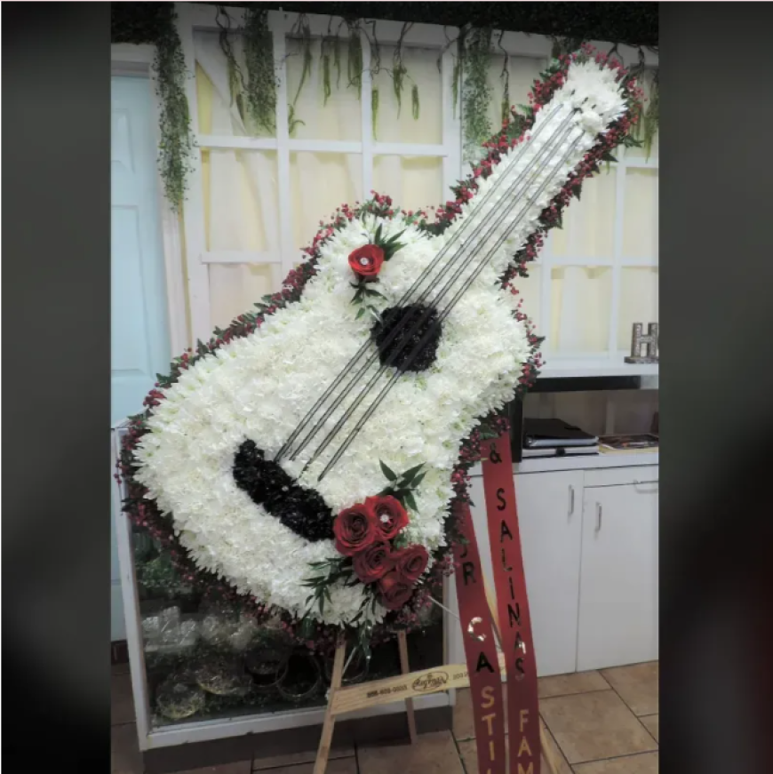 Cowboy-Themed Floral Arrangements for Funerals in Laredo, Texas