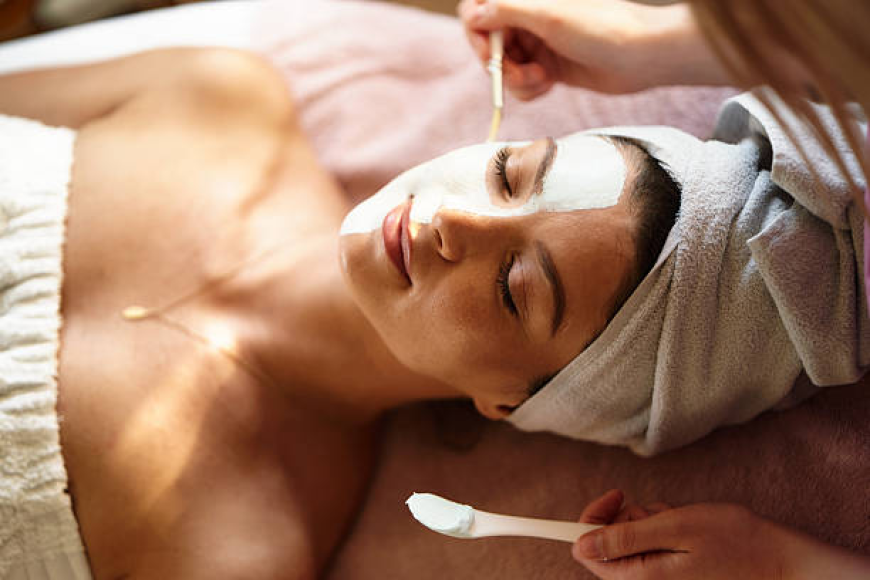 Tear Trough Refresh: Facial Rejuvenation in Dubai Guide