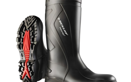 How Do Dunlop Safety Boots Improve Work Safety?