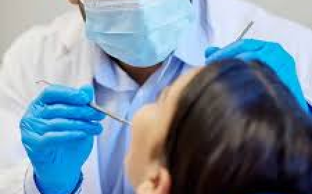 Understanding Gum Disease: Causes, Symptoms, Treatment & Prevention for a Healthier Smile