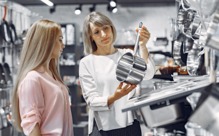 Why Kitchen Hardware Brands Need Dealer Loyalty Programs to Increase Repeat Sales and Partner Retention