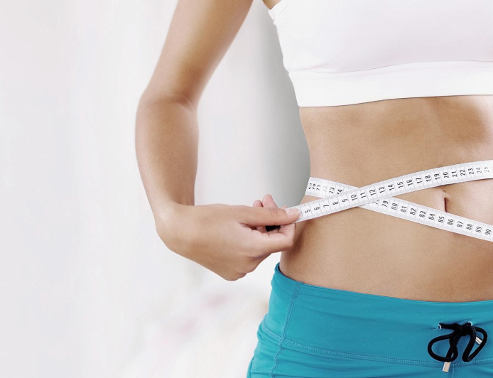 How Mini Tummy Tuck Dubai Can Improve Body Contouring Results