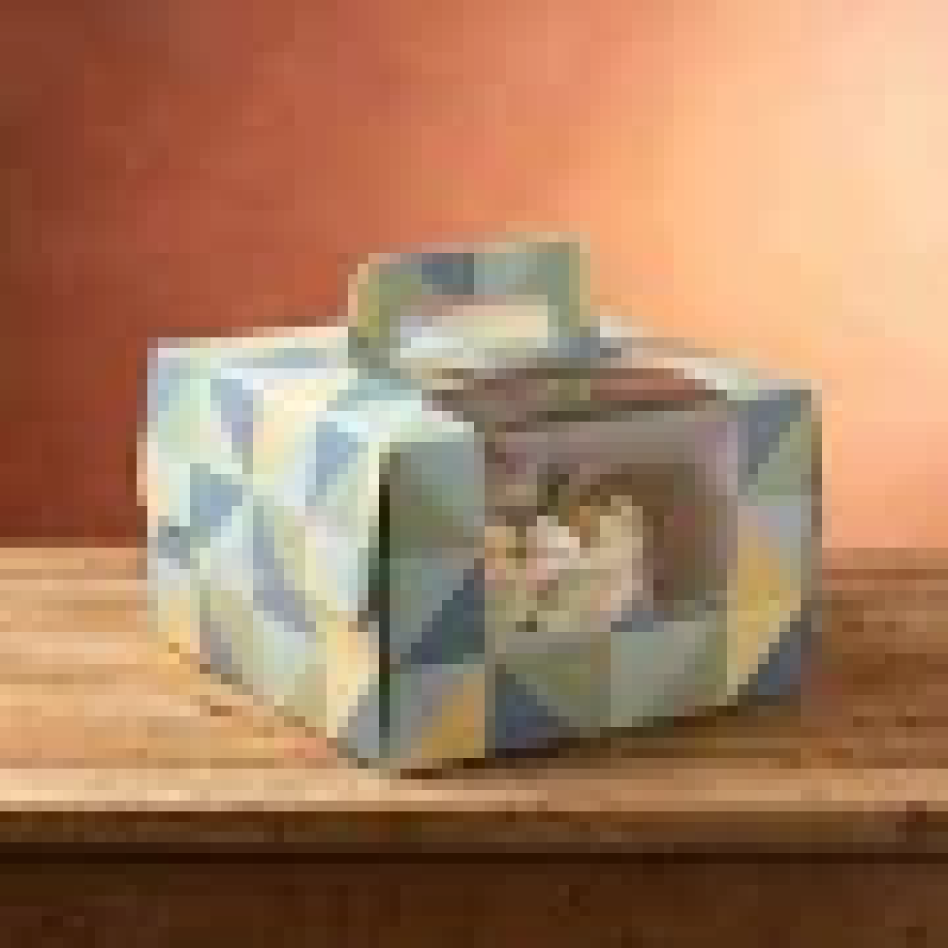 Custom Self-Lock Cake Boxes That Add Style, Strength, and Brand Value
