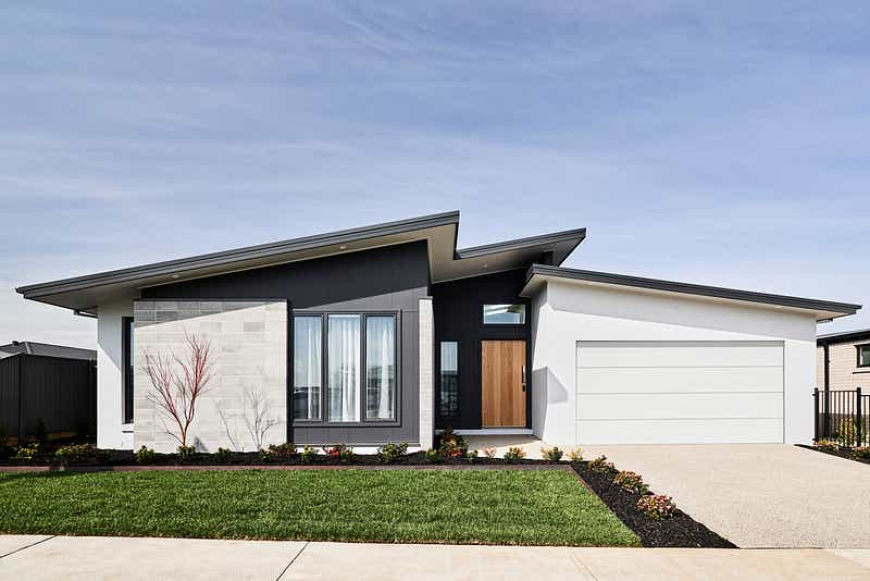What Questions Should You Ask Before Hiring a Home Construction Company?