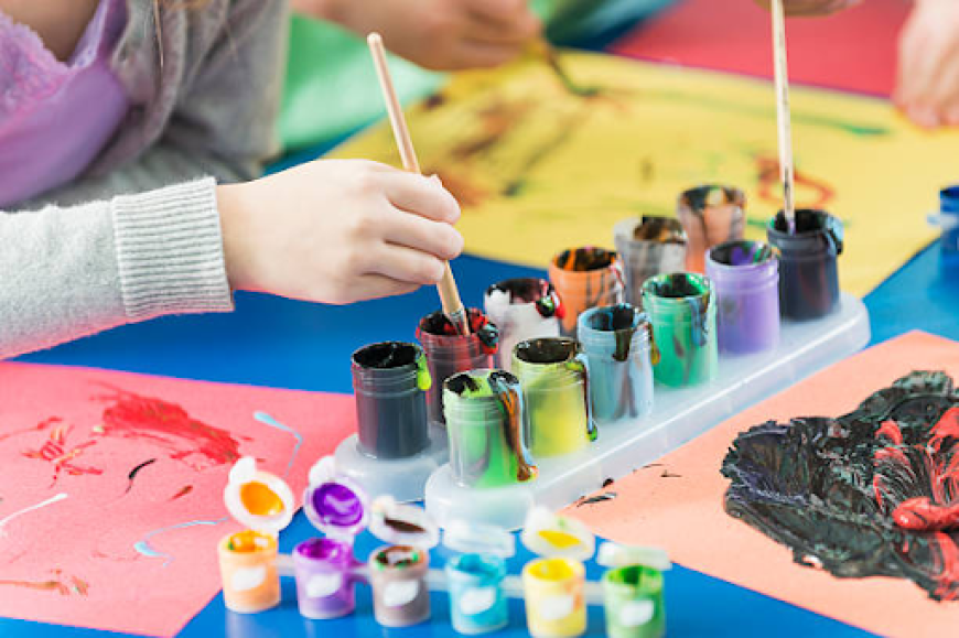 How a Children’s Art Camp Encourages Self-Expression and Artistic Growth