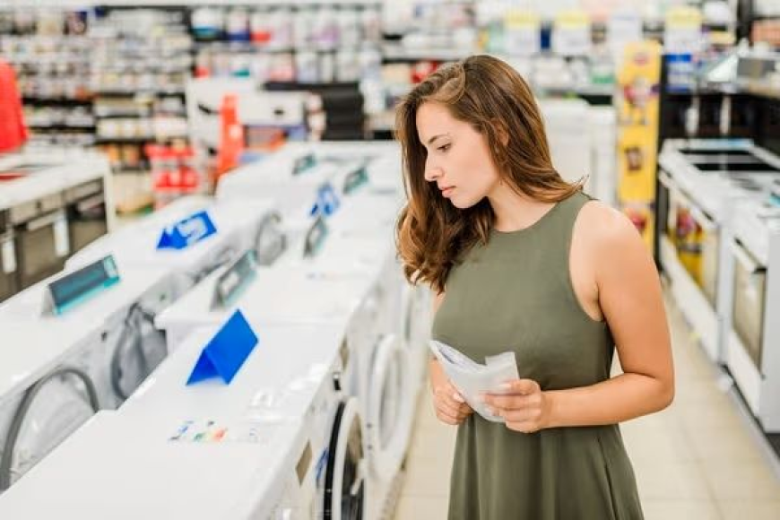 Buying CBD Online vs. In-Store: How to Shop Smart and Avoid Common Mistakes