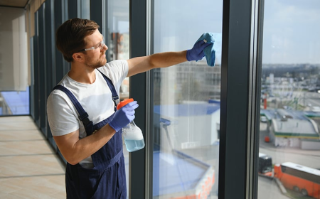 Commercial Window Cleaning in Dallas TX: Why Professional Window Care Is Essential for Businesses