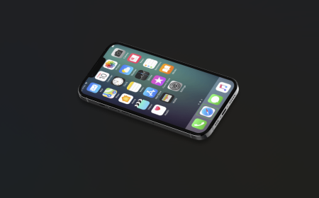 The Hidden Dangers of Delaying a Cracked iPhone Screen Repair