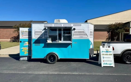 How to Choose the Best Material for Food Truck Wraps