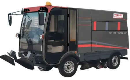 How Electric Sweeper Trucks Improve Road Safety and Cleanliness