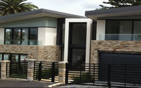 Why Stone Veneer Features Are Popular in Massapequa Homes