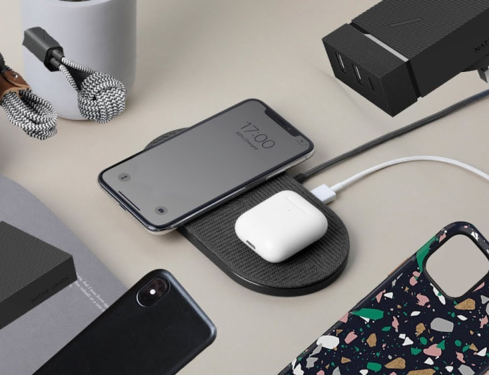 Mobile Accessories Pakistan: How the Right Accessories Improve Your Smartphone Experience