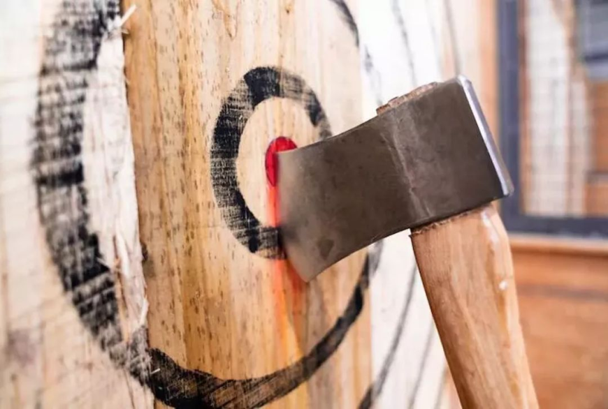 The Ultimate Guide to Indoor Axe Throwing in San Diego, CA: Best Venues & Pricing
