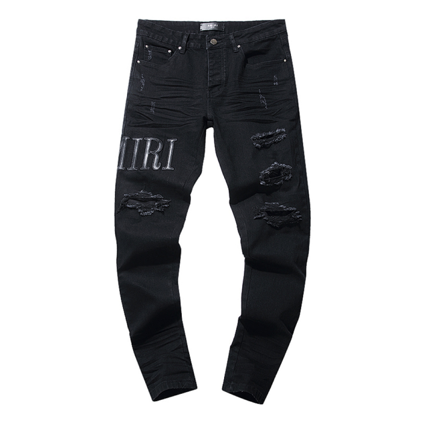 Hellstar vs Amiri: Which Brand Fits True to Size?