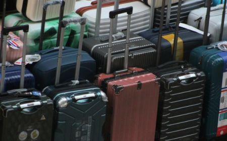 5 Reasons Frequent Flyers Are Choosing Luggage Shipping Over Checking Bags