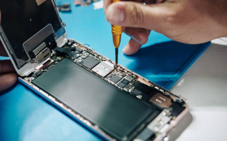 iFix Gadgets Is The Best Phone Repair Shop in Guildford