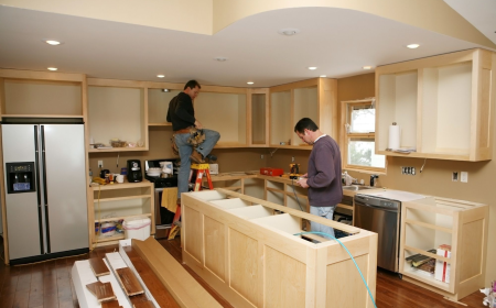 Solving the Cave Effect: Why Recessed Lighting in a League City Kitchen is the Best Solution for Low Ceilings