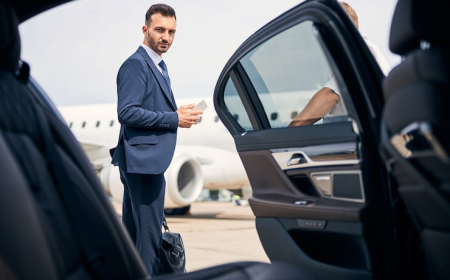 Seamless Arrivals: Premier Travel with a BWI Airport Limo Service