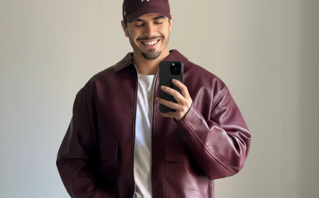 Burgundy Jacket Brings Style and Confidence to Every Outfit