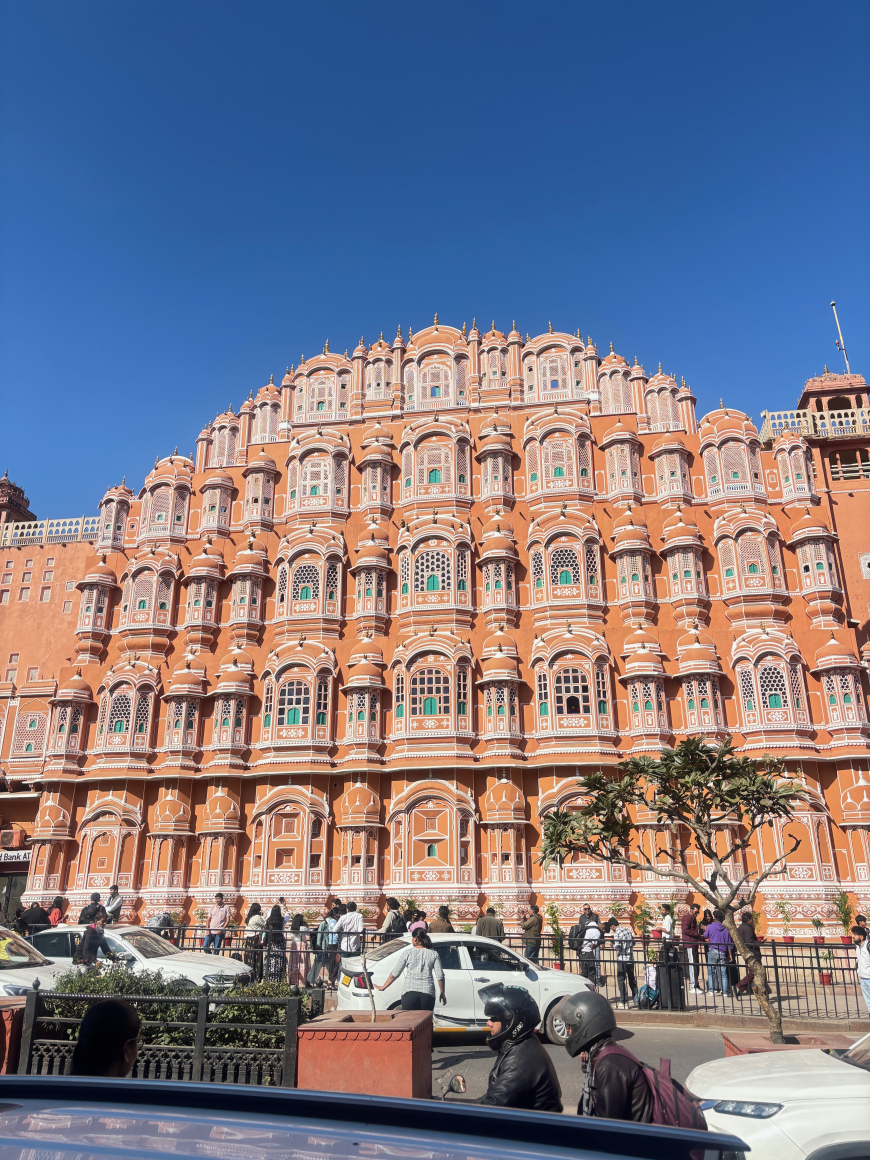 Book Rajasthan Tour Packages and Explore Royal Palaces & Desert Safaris