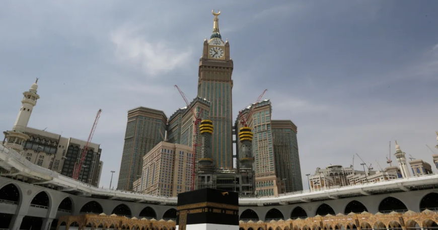 Start Your Umrah Journey: Schedule Your Free Consultation Call Today