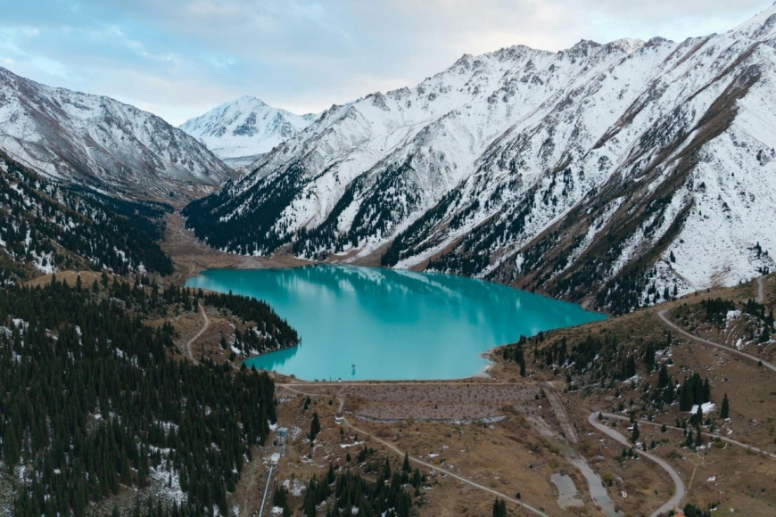 Which cities should be included in a Kazakhstan travel itinerary?