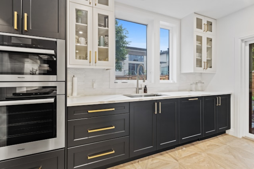 Countertops Market Analysis by Material, Application, and Region