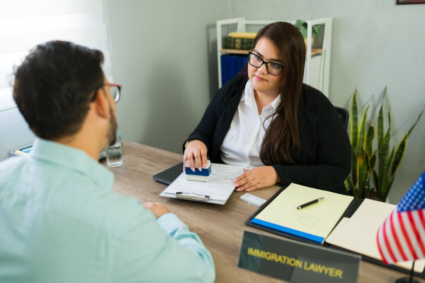 How an Immigration Consultant UK Can Spot Immigration Risks Before They Become Legal Problems