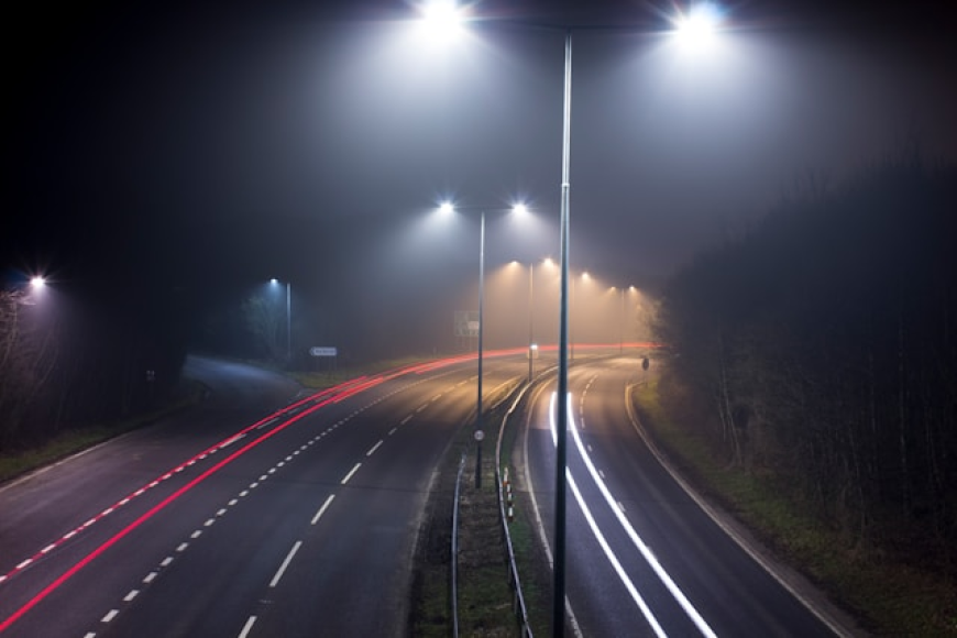 The Future of Urban Illumination: Connected Street Lights Market Trends and Growth Opportunities