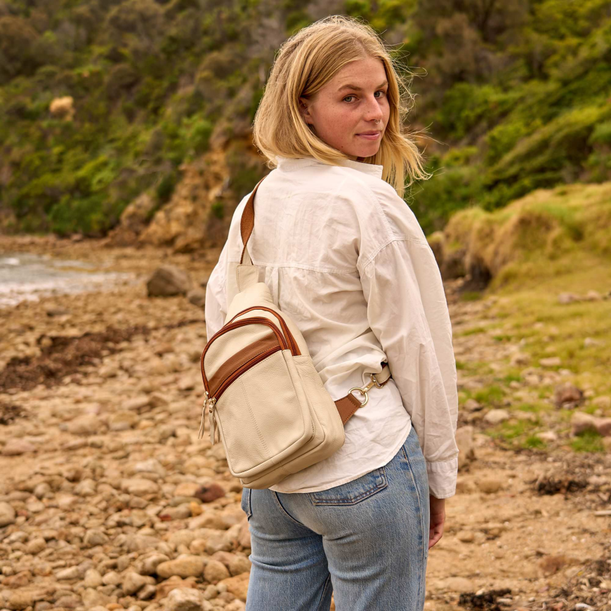 Why Every Wardrobe Needs a Leather Crossbody Bag