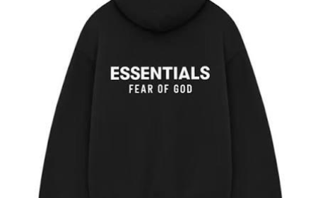 Essentials Hoodie Canada | Authentic Fashion with Premium Materials
