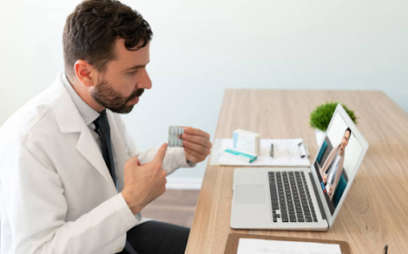When Busy Schedules Get in the Way: Why Online Prescriptions Are Growing