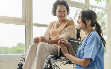 How Daily Living Assistance Supports Safe Ageing in Place