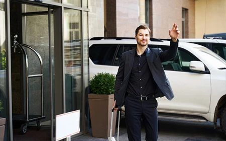 Group Travel Made Easy: Using a Maxi Taxi for Corporate Trips to Melbourne Airport