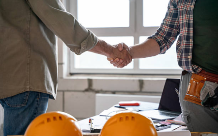 What Should Homeowners Expect From a Dependable Contractor?