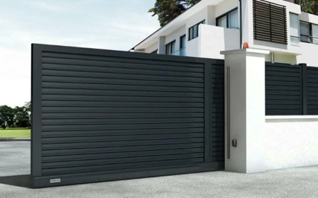 Why Aluminum Gate Installation in Langford, BC Is Rising