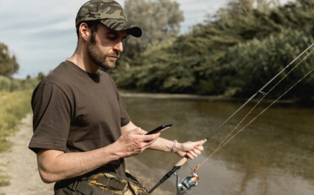 Top 5 Features Every Fishing Shirt Should Have
