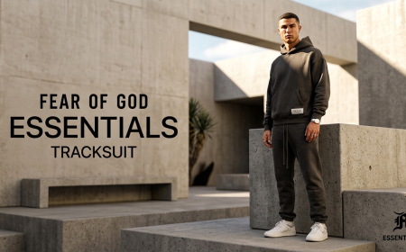The Complete Essentials Hoodie Guide: Fit, Fabric, Styling & How to Choose the Right One