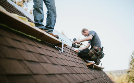 What Experienced Roofing Specialists Know About Commercial Buildings