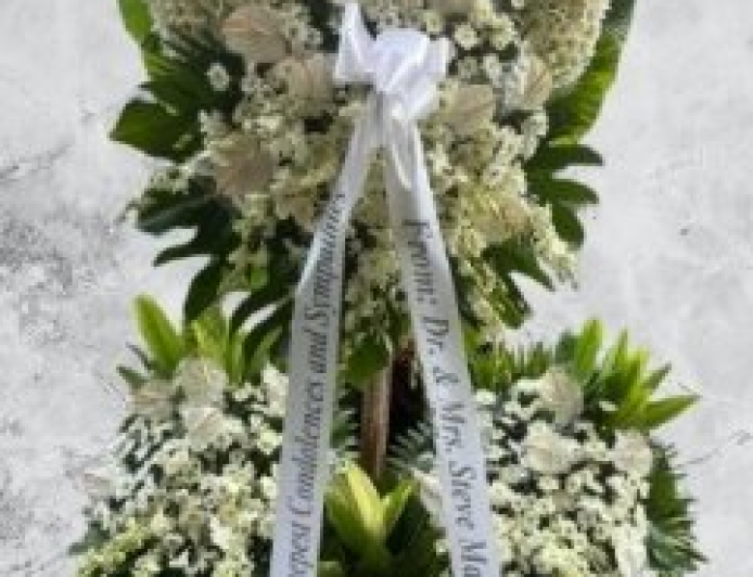 Beautiful Sympathy Flowers in Philippines for Meaningful Condolence