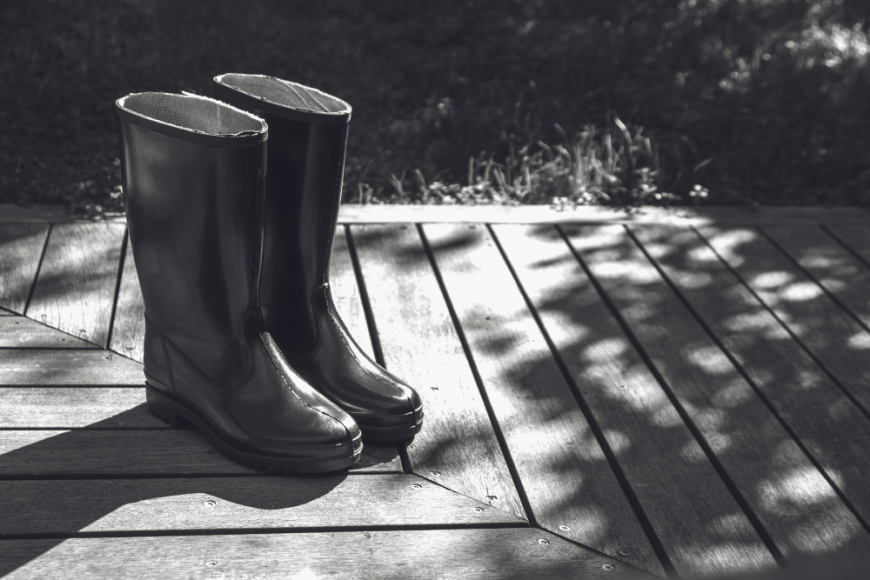 How Weather-Resistant Footwear Is Shaping the Duck Boots in Japan Market