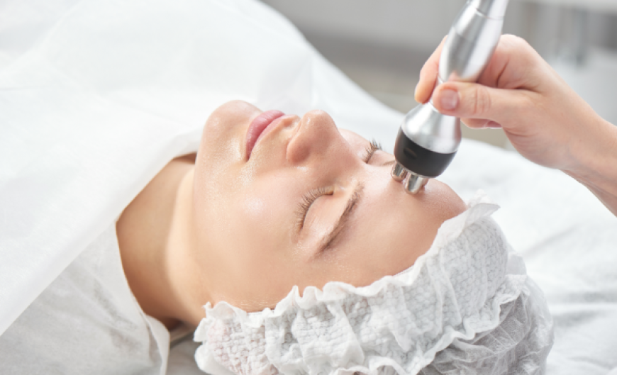 How Exosomes Facial In Dubai Improves Skin Quality