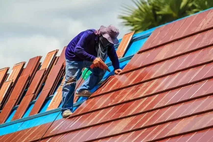 What Happens During Each Stage of a Professional Roofing Service