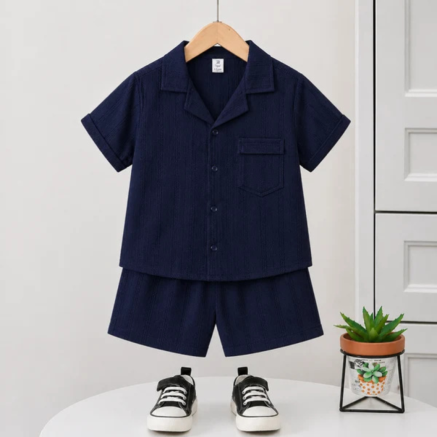 Little Looks, Big Style: Discover Trendy Kids Clothes Online in Pakistan