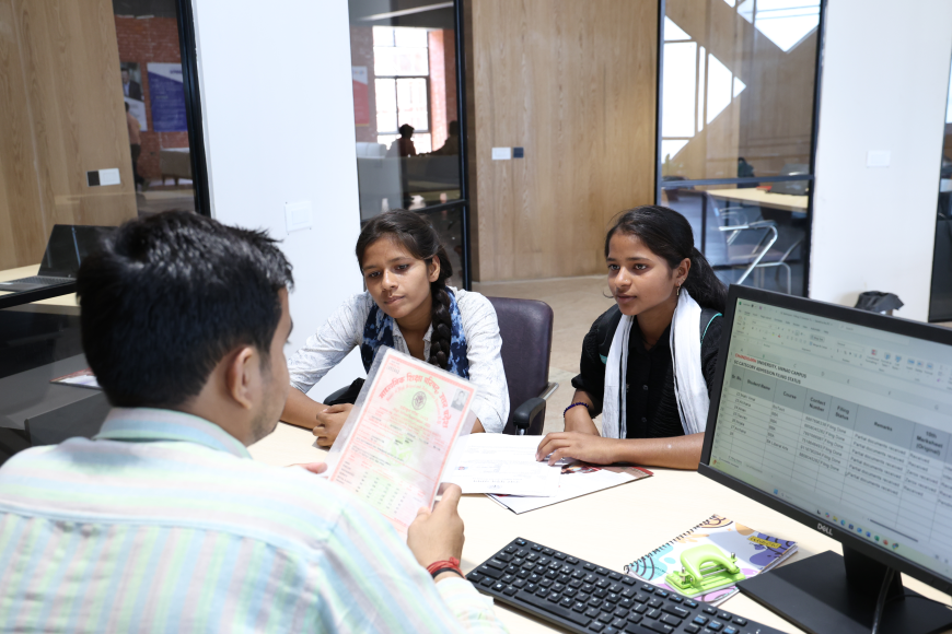 Top BA Arts University in Lucknow: Choose the Right University for Your Future