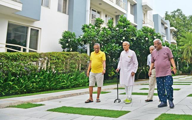 Assisted Care Facility vs Independent Senior Living