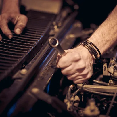 Professional Vehicle Repair and Maintenance Services from Safari Autos