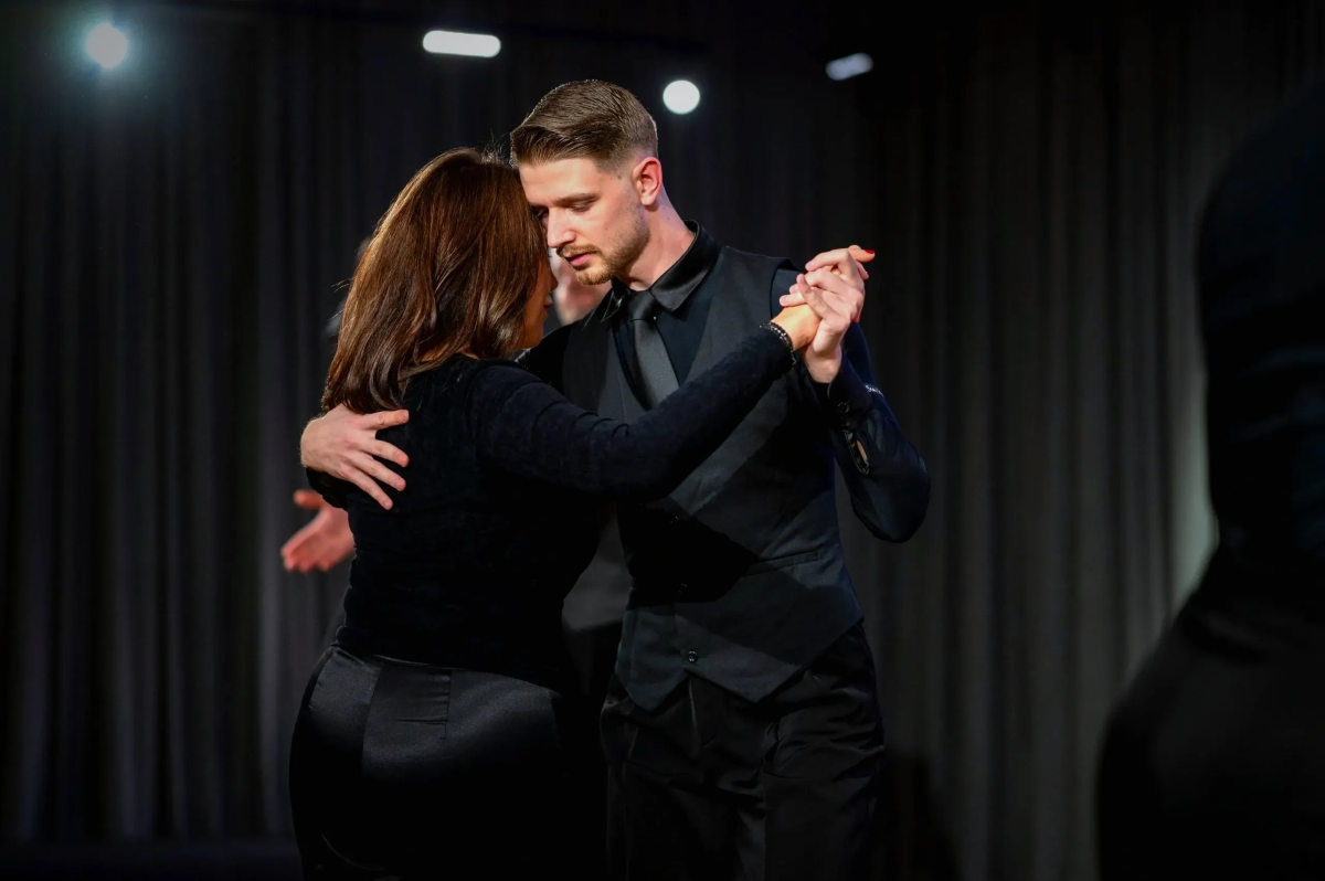What Can You Expect When You Join Salsa Dance Classes for the First Time?
